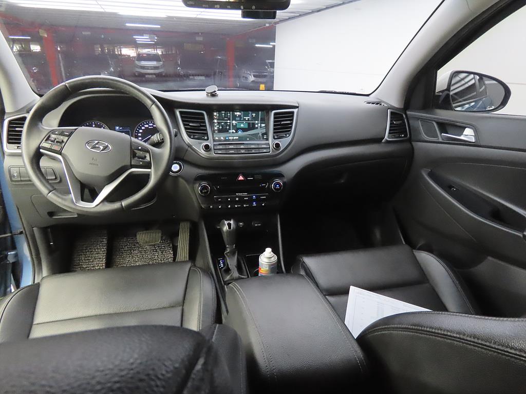 HYUNDAI Tucson - Vista 7