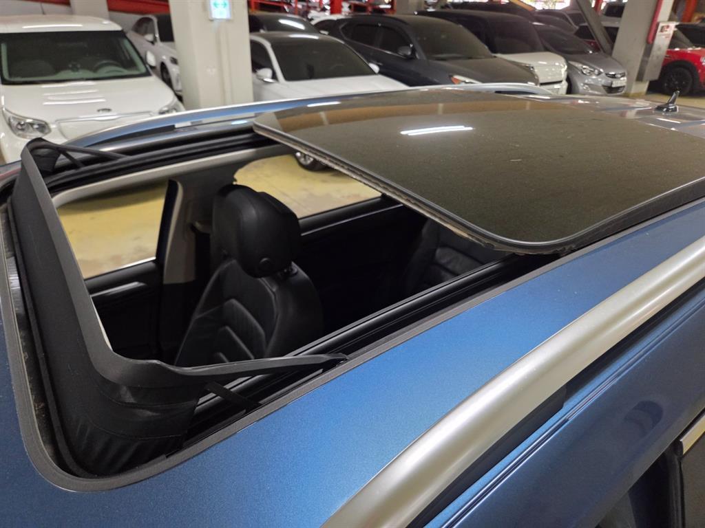 Volkswagen Tiguan 2020 Azul - Importación desde Corea - HF Imports Iquique - Foto 17