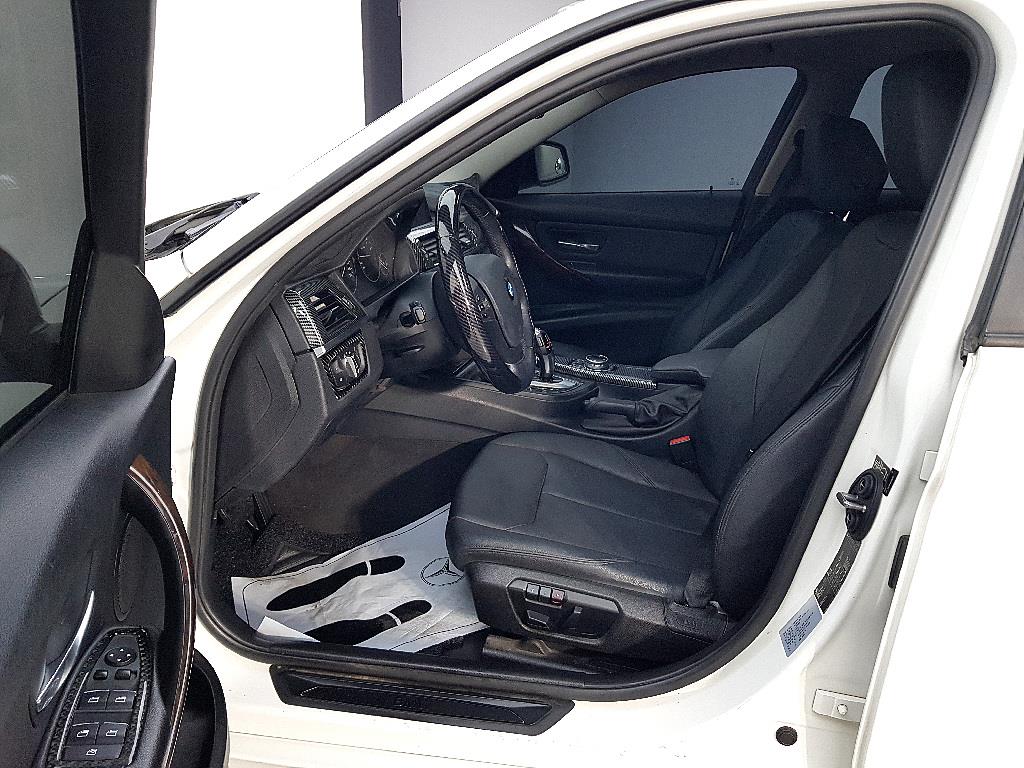 BMW 3 series - Vista 8