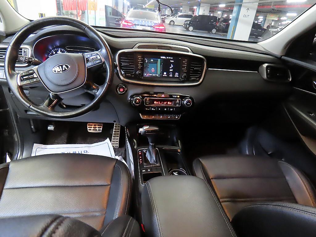 KIA Sorento - Vista 10