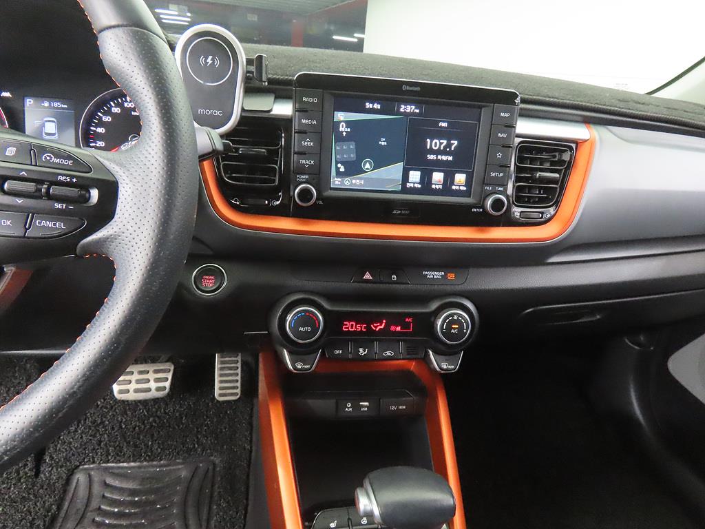 KIA Stonic - Vista 10