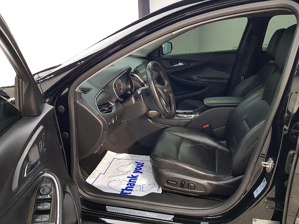Chevrolet Malibu - Vista 8