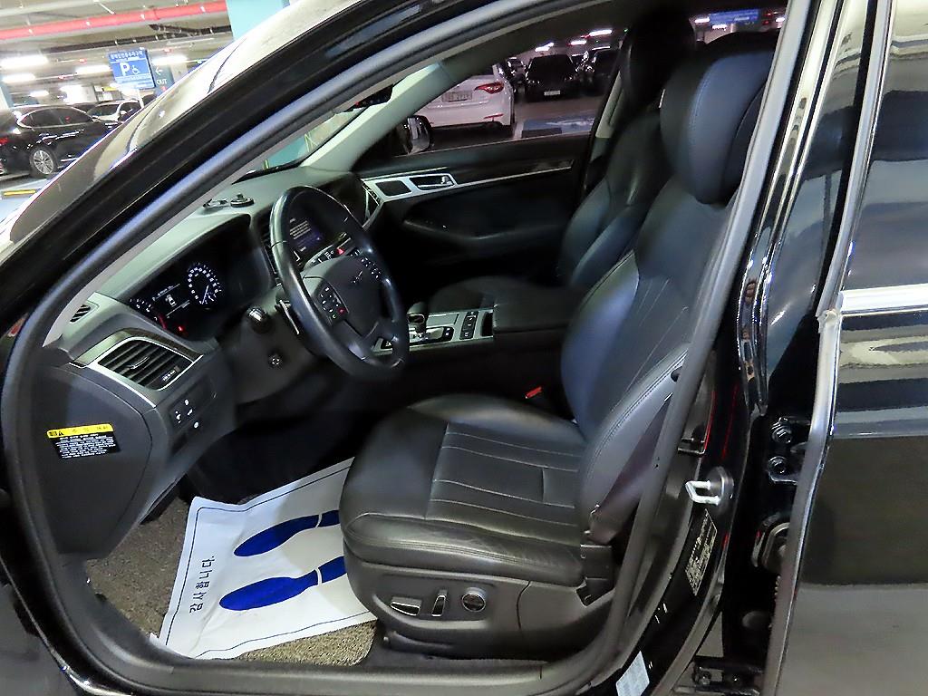 Genesis G80 - Vista 6