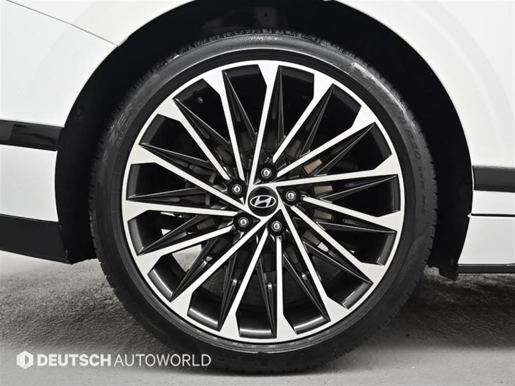 HYUNDAI Grandeur - Vista 5
