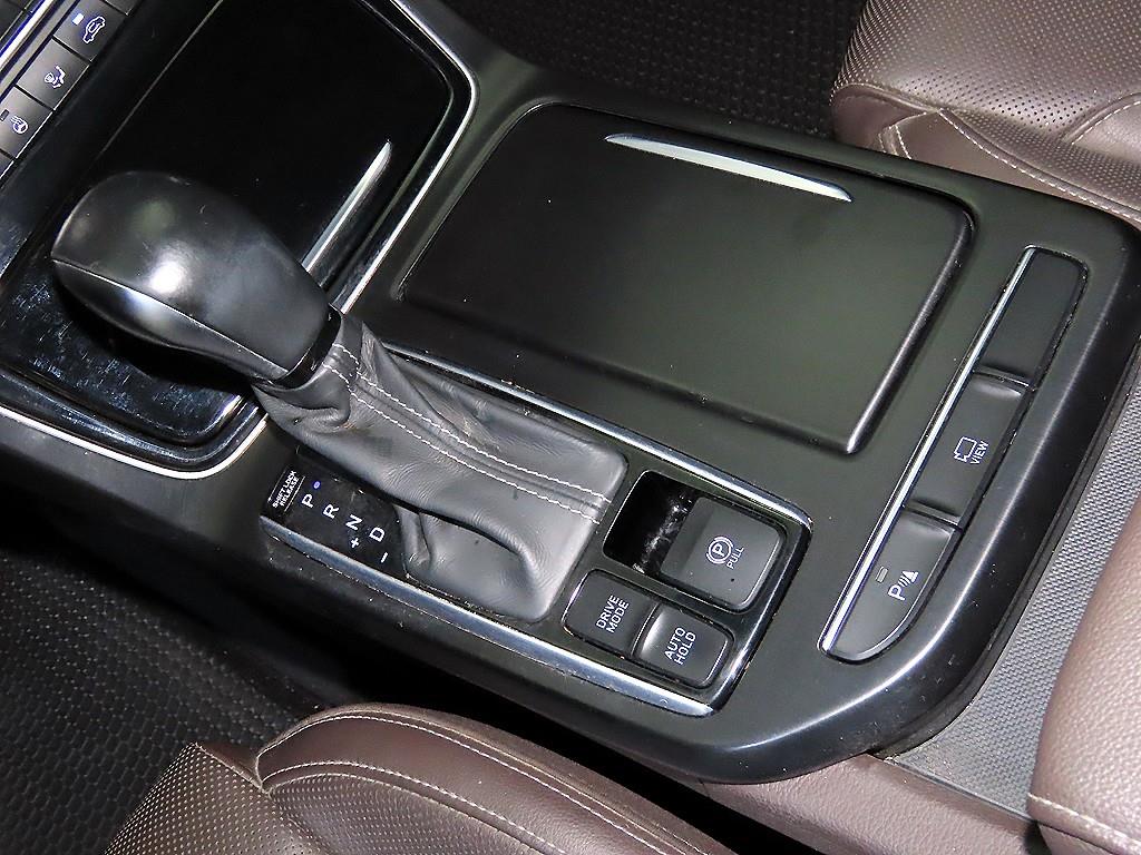 HYUNDAI Grandeur - Vista 12