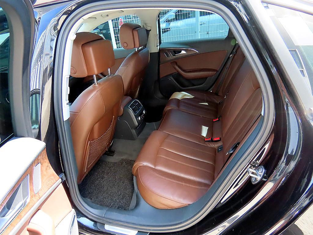 Audi A6 - Vista 6