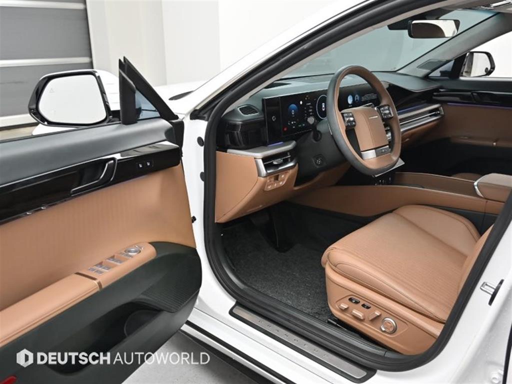 HYUNDAI Grandeur - Vista 11
