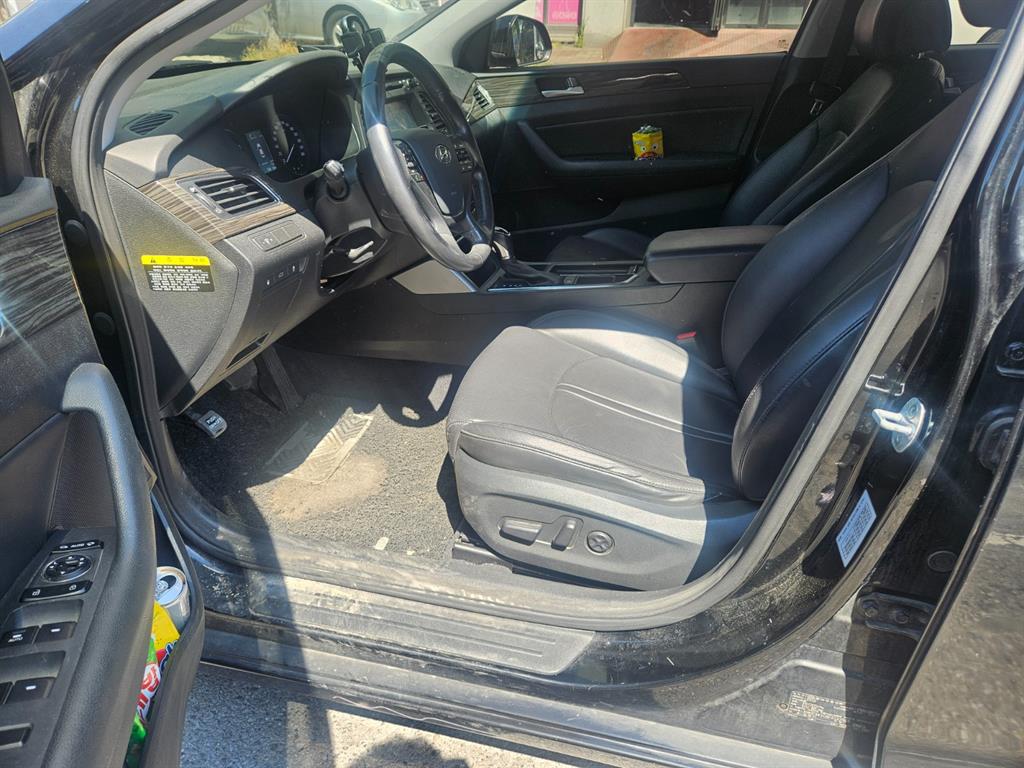 HYUNDAI Sonata - Vista 4