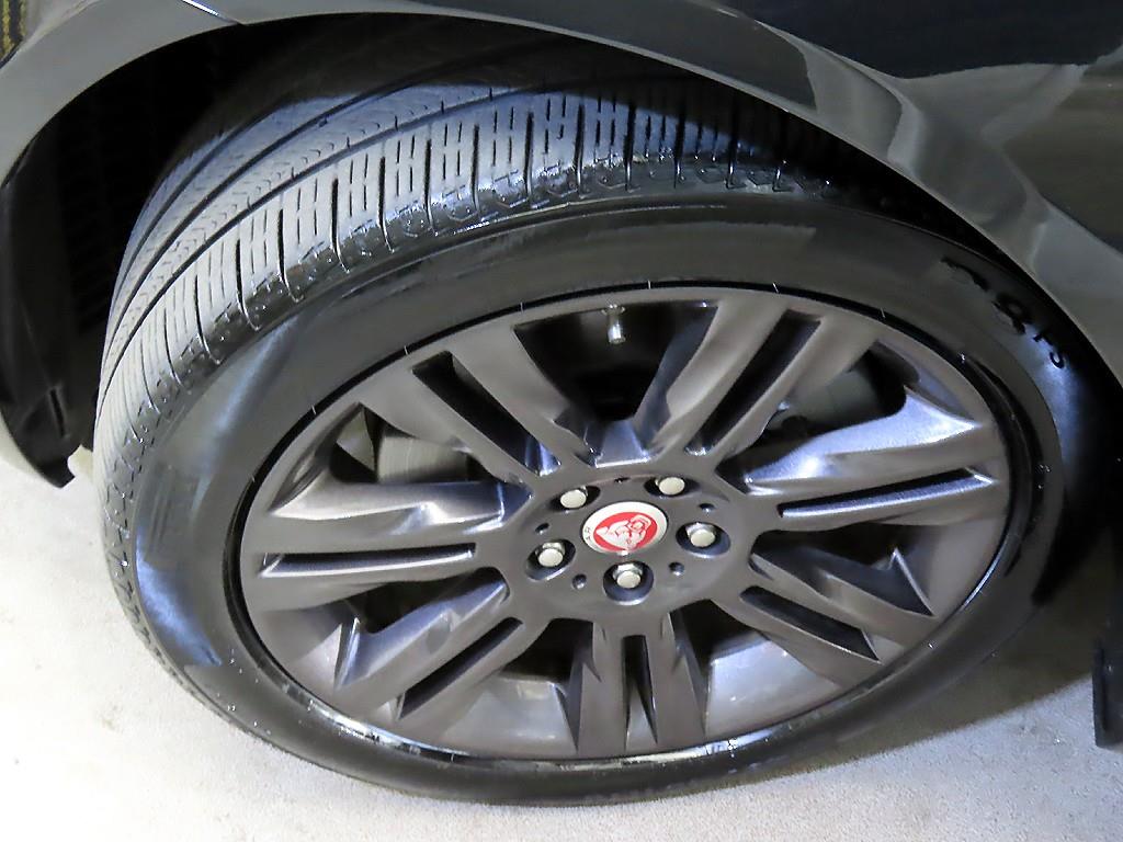 Jaguar XF 2018 Negro - Importación desde Corea - HF Imports Iquique - Foto 20