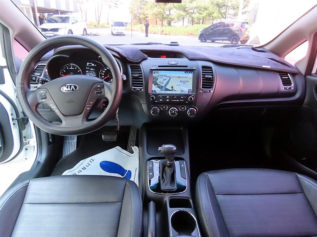 KIA K3 - Vista 7