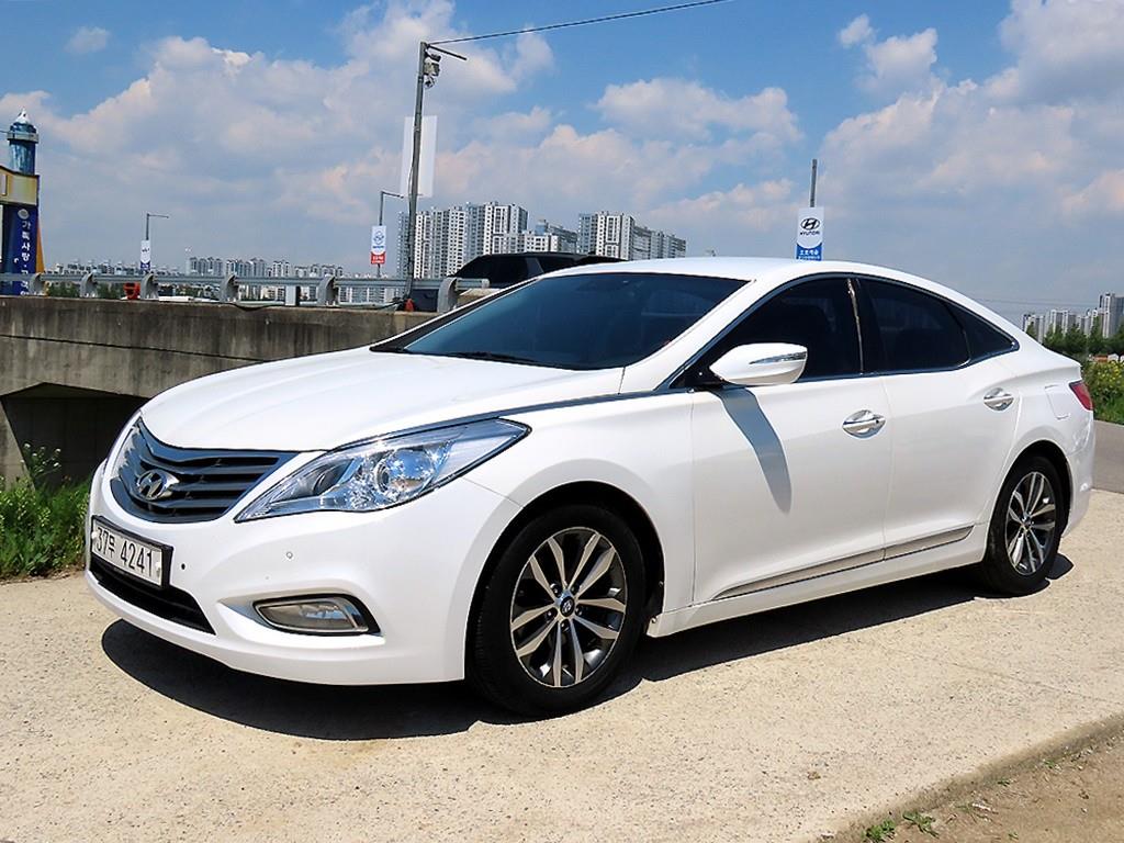 HYUNDAI Grandeur - Vista 2