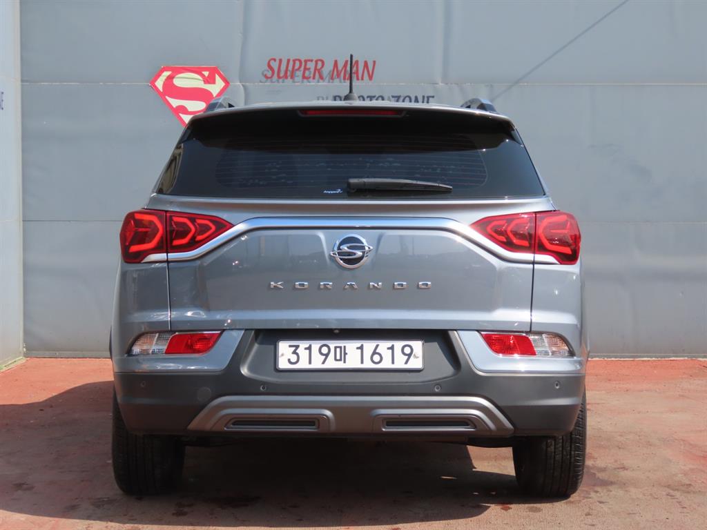 Ssangyong Korando - Vista 5