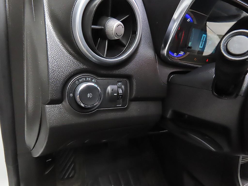 Chevrolet Trax 2016 Blanco - Importación desde Corea - HF Imports Iquique - Foto 12