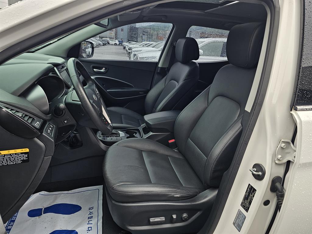 HYUNDAI Santa Fe - Vista 8