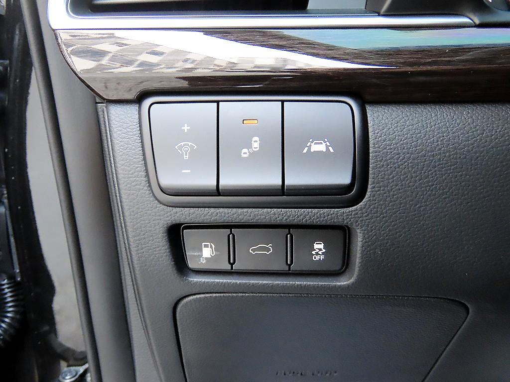 KIA K7 - Vista 12