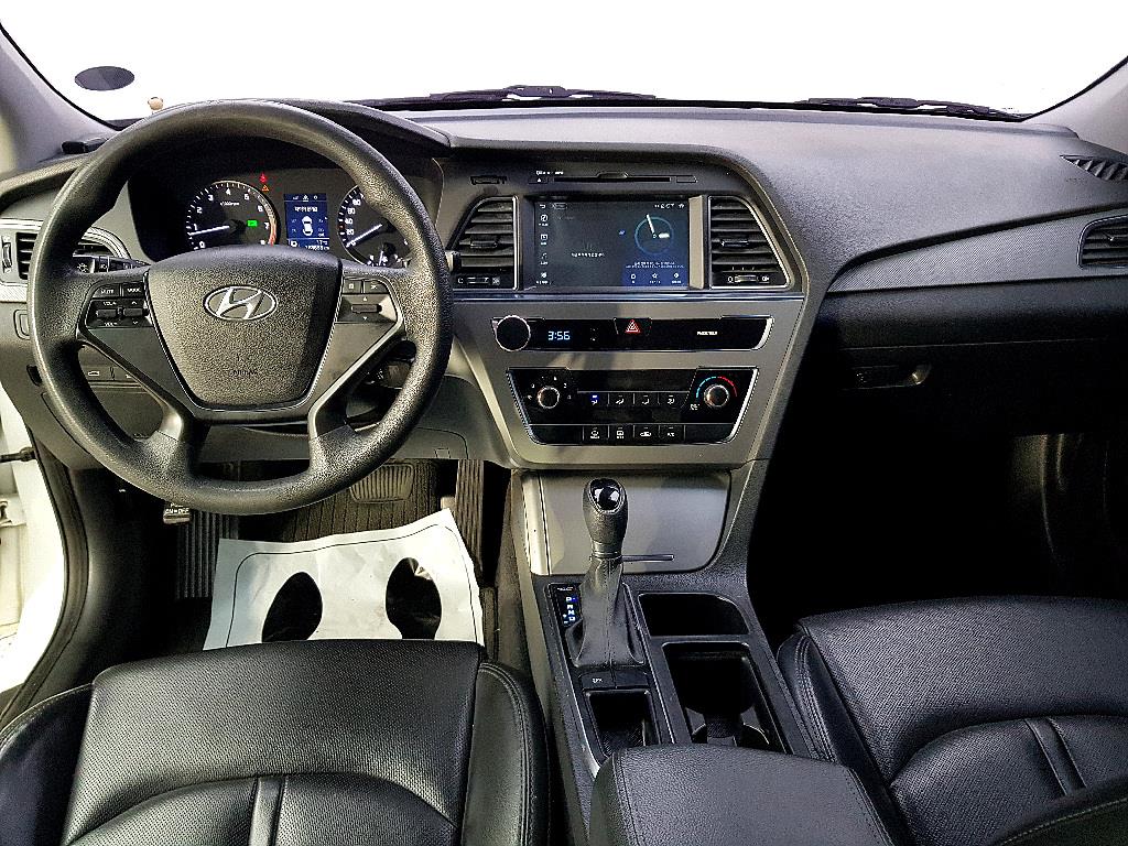 HYUNDAI Sonata - Vista 5