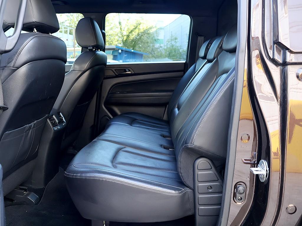 Ssangyong Rexton 2020 Negro - Importación desde Corea - HF Imports Iquique - Foto 12
