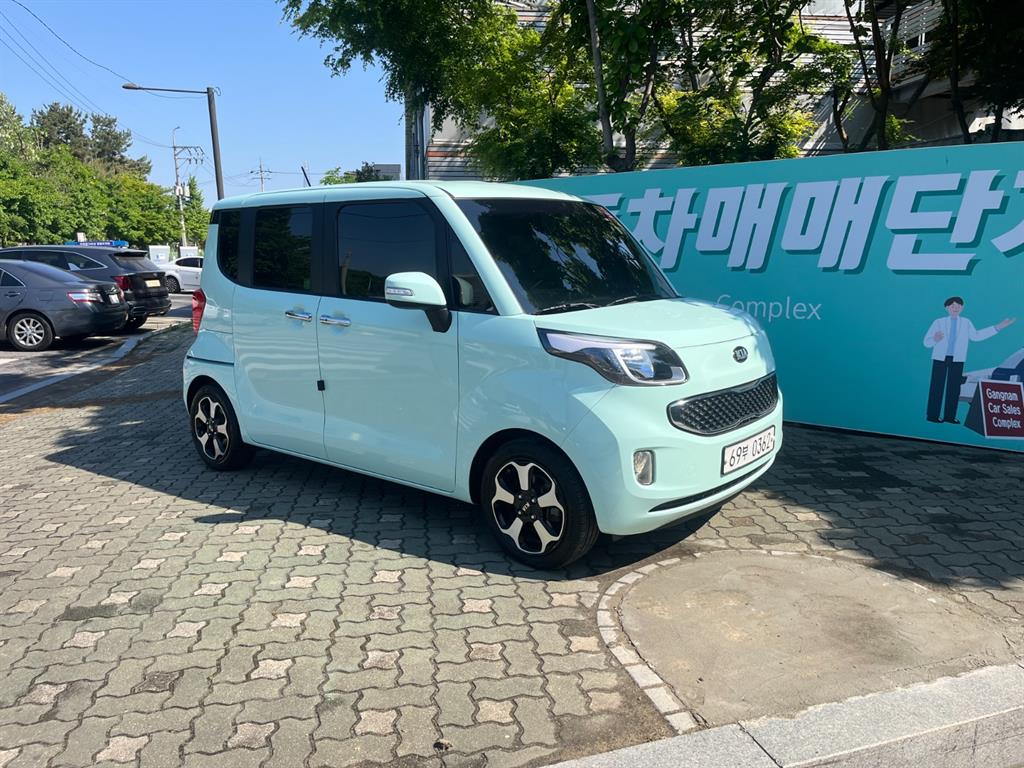 KIA Ray - Vista 2