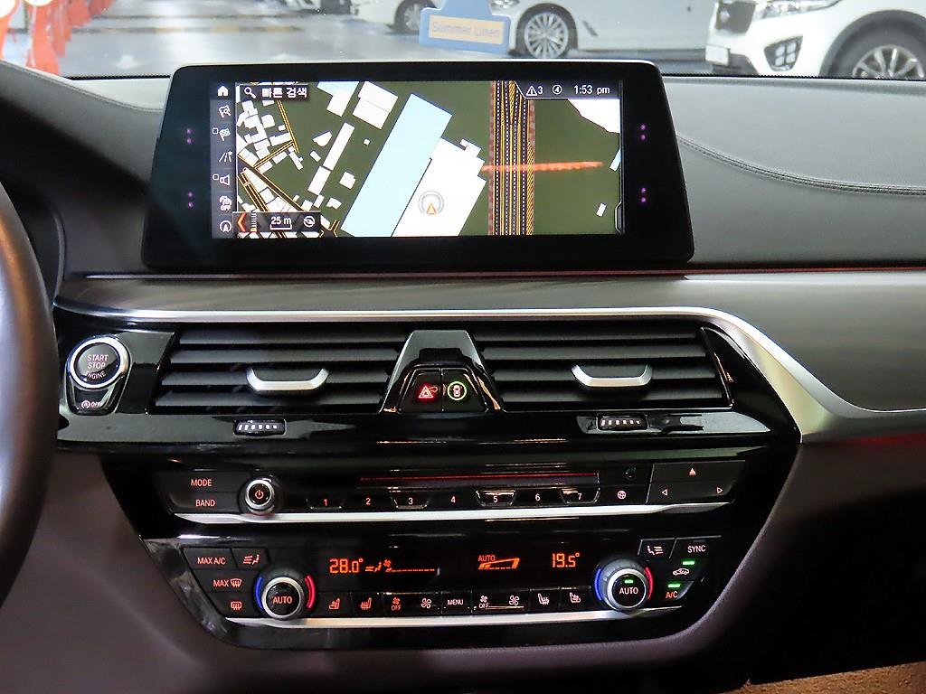 BMW 5 Series - Vista 11