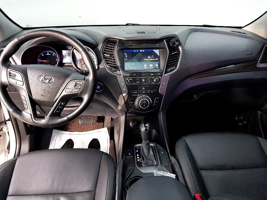 HYUNDAI Santa Fe - Vista 5