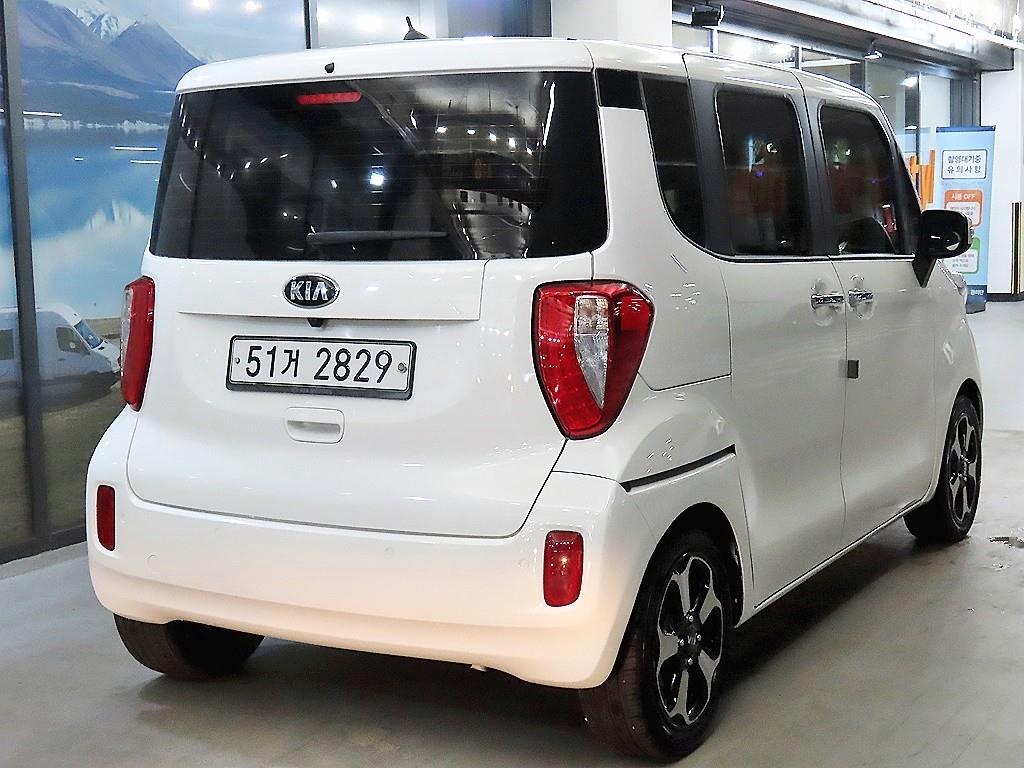 KIA Ray - Vista 4