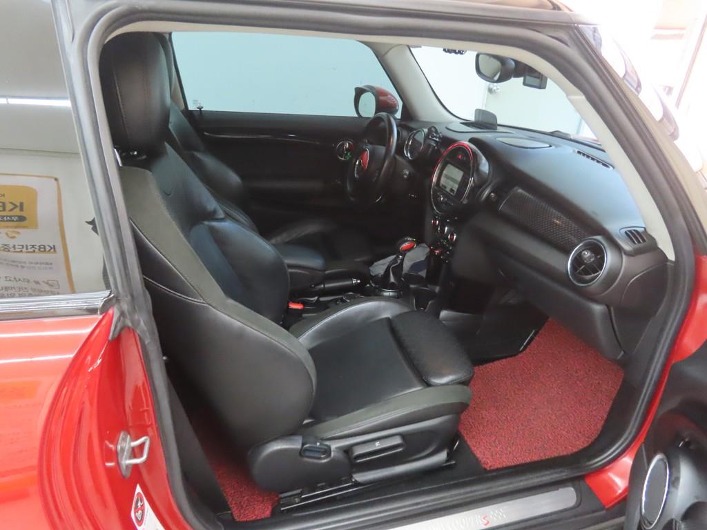 Mini Cooper - Vista 7