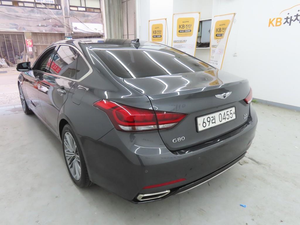 Genesis G80 - Vista 4