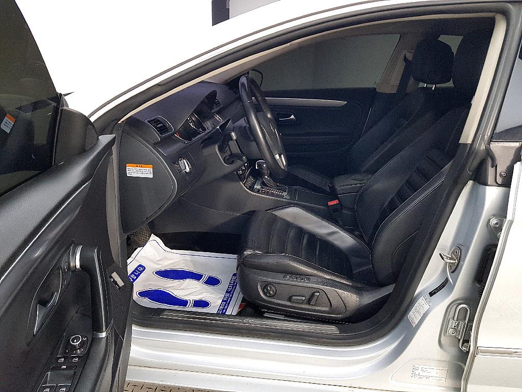 Volkswagen CC - Vista 8