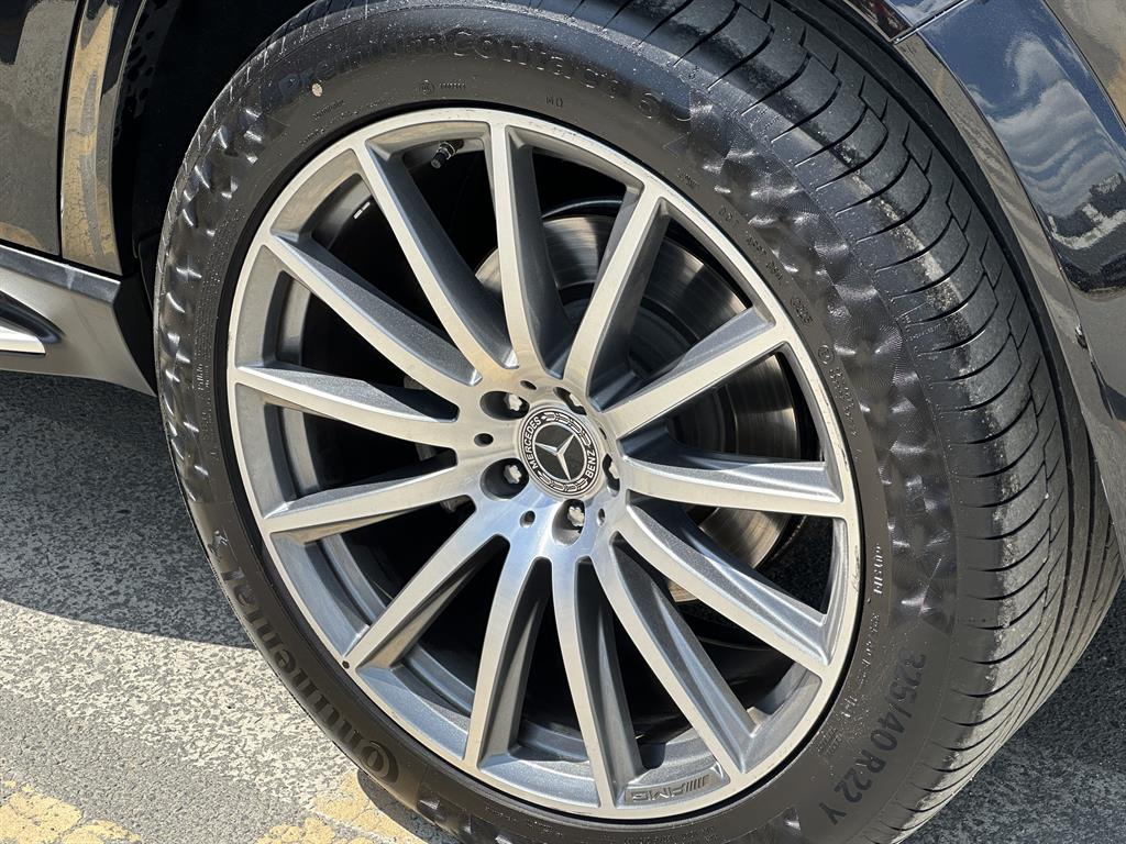 Mercedes Benz GLS Class - Vista 5