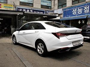 HYUNDAI Avante - Vista 8