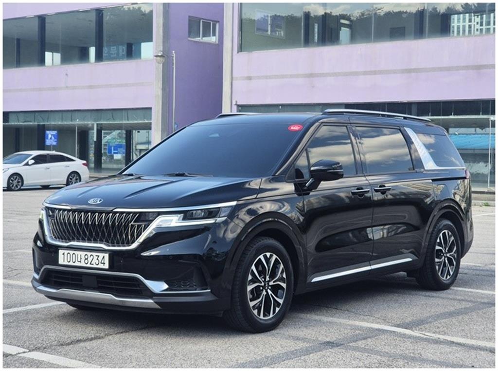 KIA Carnival 2021 Negro - Importación desde Corea - HF Imports Iquique - Foto 1