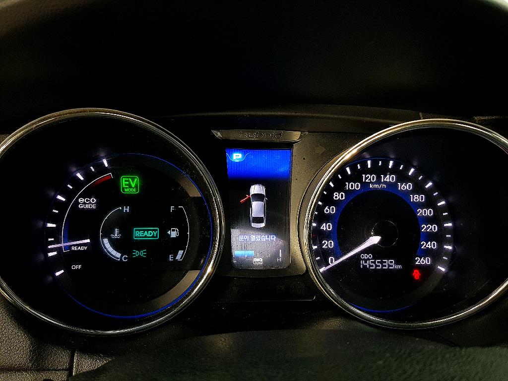 HYUNDAI Sonata - Vista 7