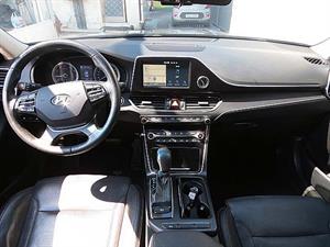 HYUNDAI Grandeur - Vista 10