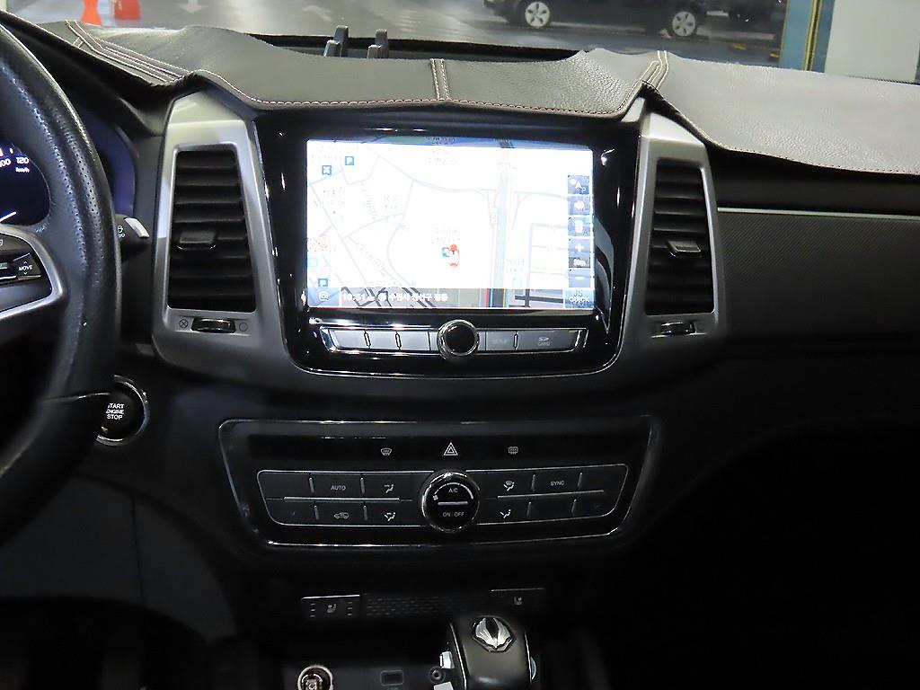 Ssangyong Rexton - Vista 11