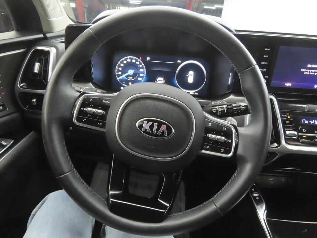 KIA Sorento - Vista 8
