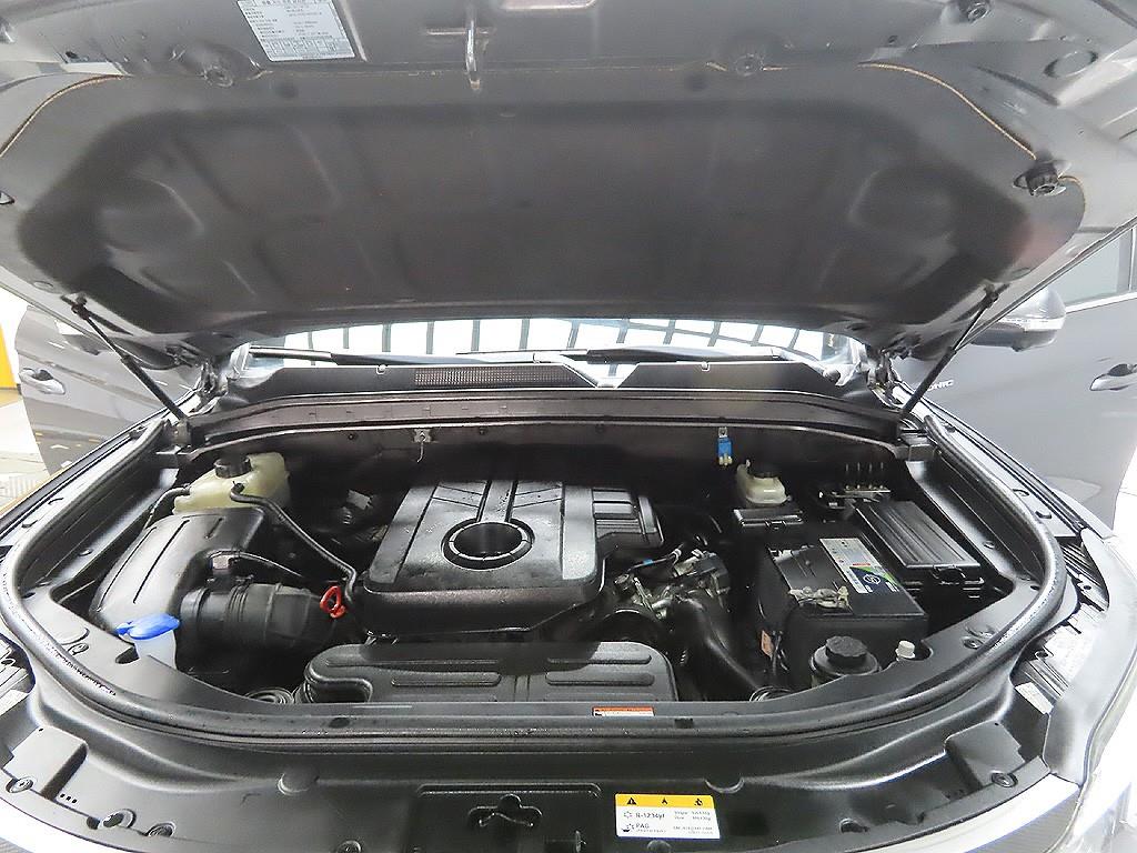 Ssangyong Rexton 2019 Gris - Importación desde Corea - HF Imports Iquique - Foto 8