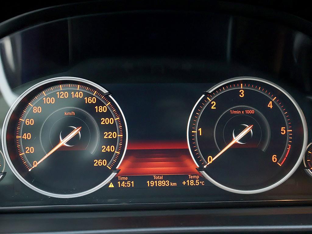 BMW 5 Series - Vista 11