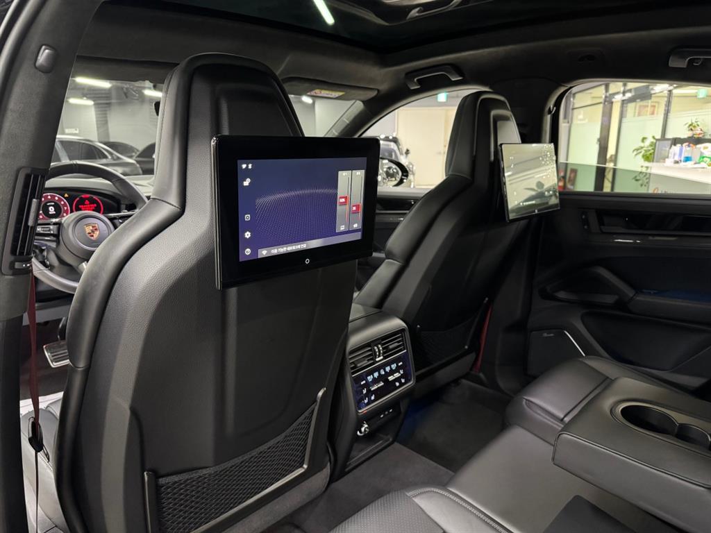 Porsche Cayenne 2025 Negro - Importación desde Corea - HF Imports Iquique - Foto 13