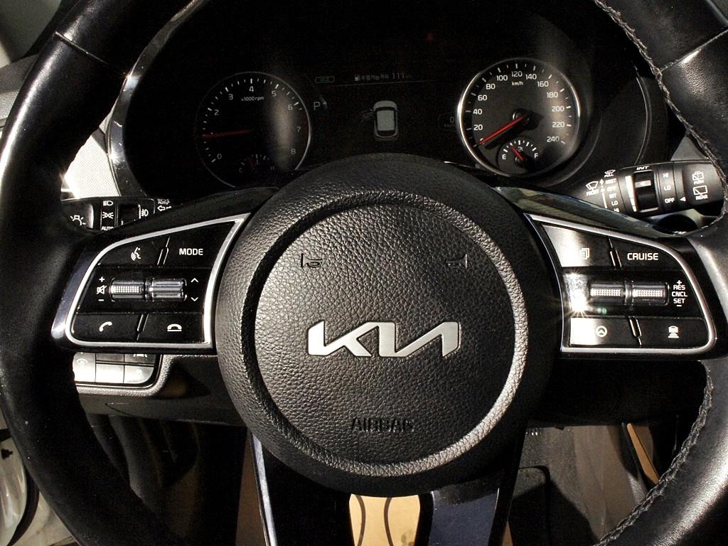 KIA Seltos 2023 Blanco - Importación desde Corea - HF Imports Iquique - Foto 8