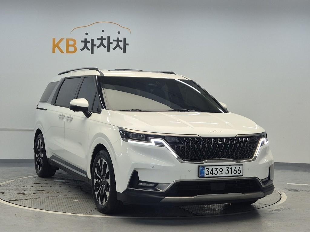 KIA Carnival - Vista 4