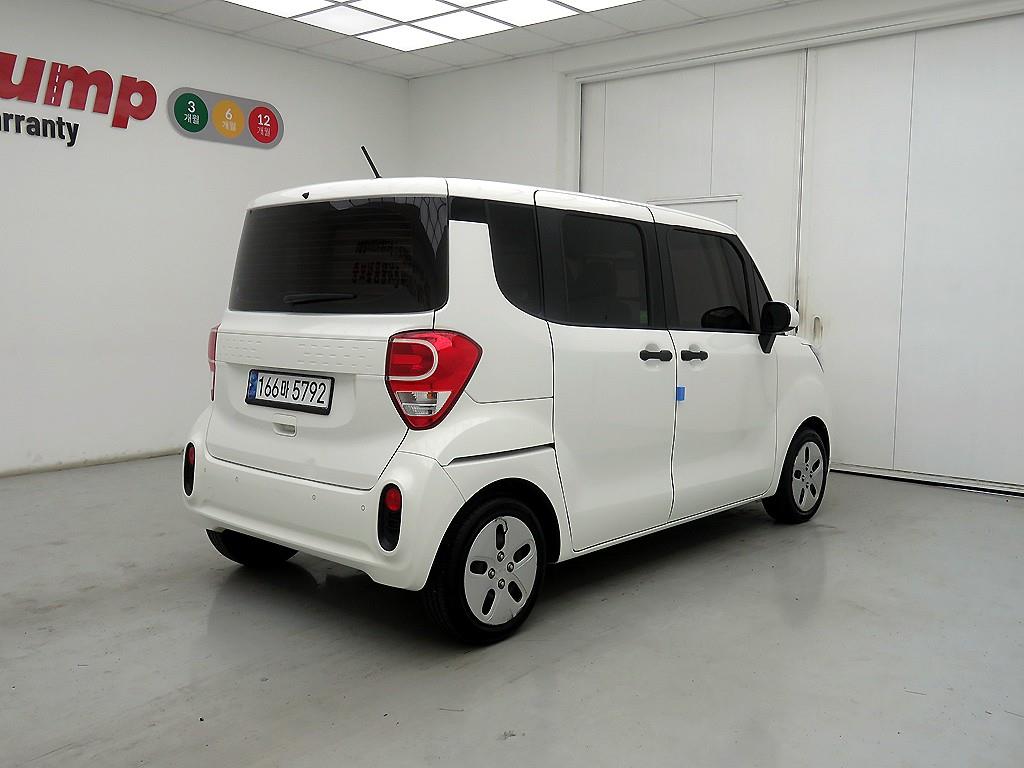 KIA Ray - Vista 4