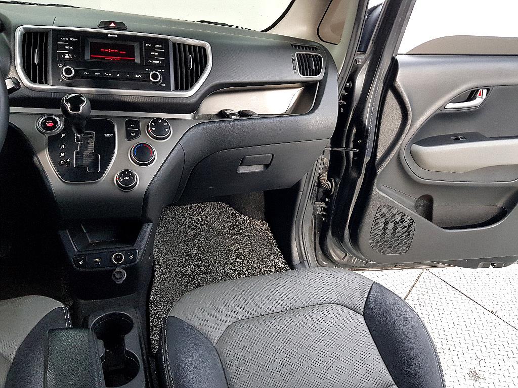 KIA Ray - Vista 9