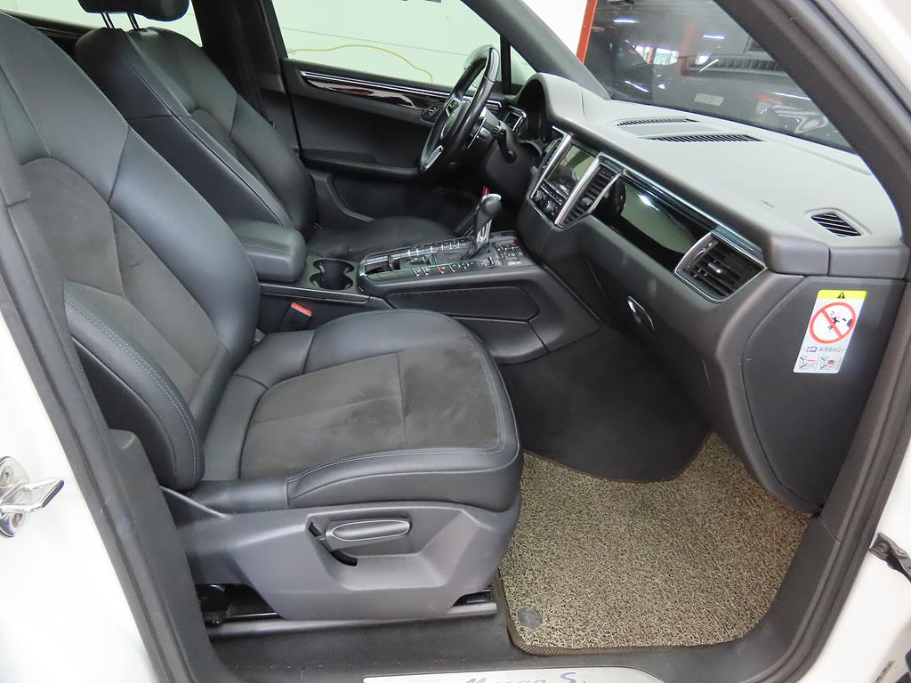 Porsche Macan - Vista 7