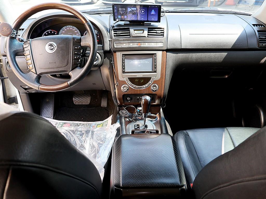 Ssangyong Rexton - Vista 9