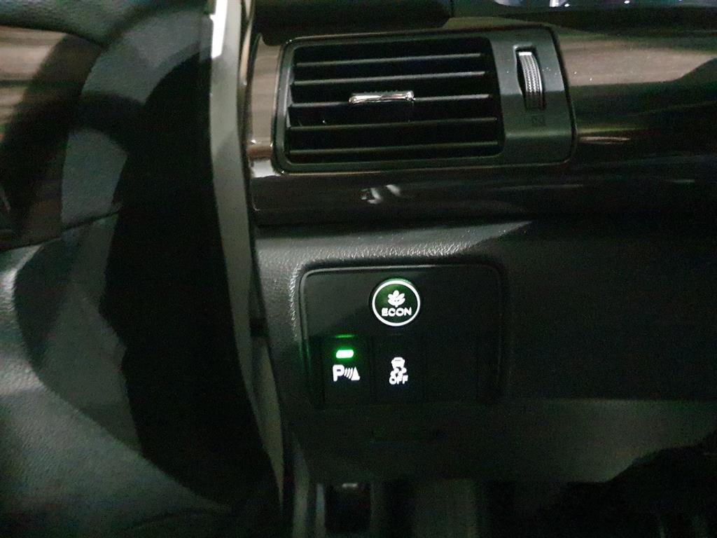 Honda Accord - Vista 11