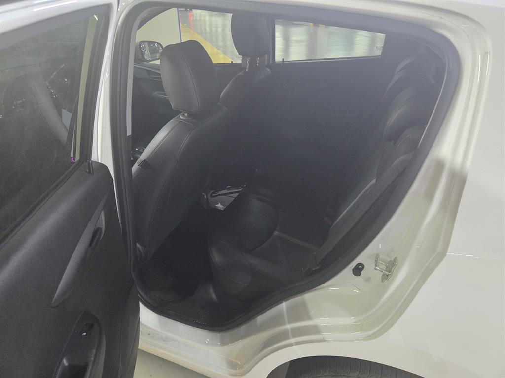 Chevrolet Spark - Vista 12