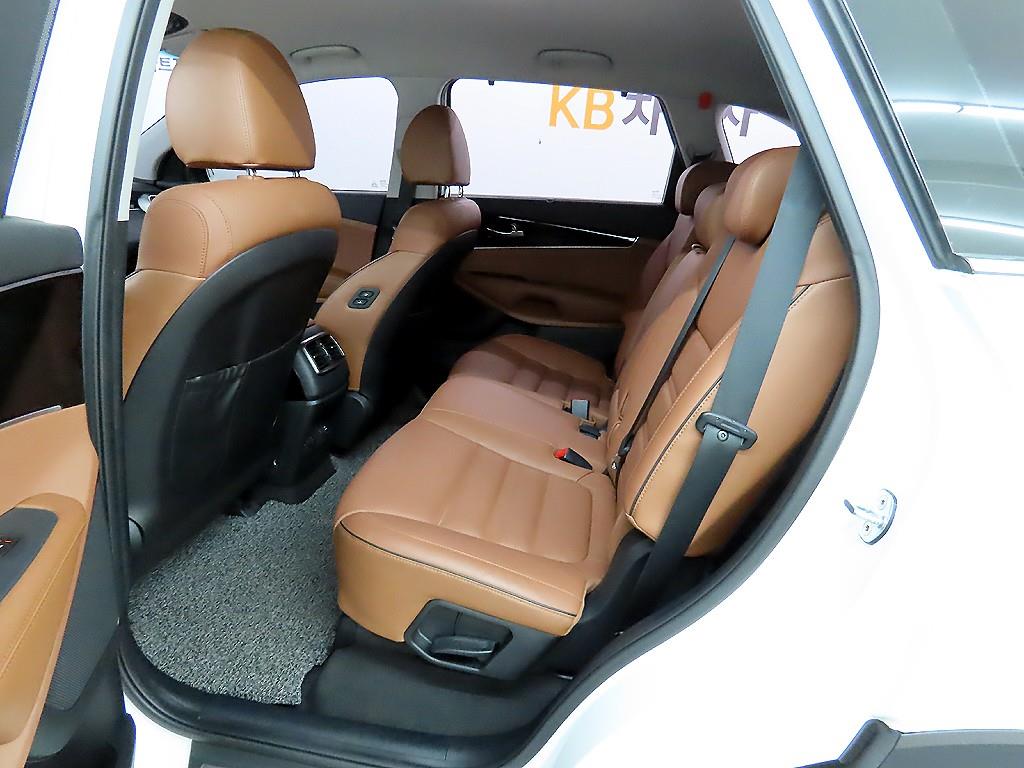 KIA Sorento - Vista 6