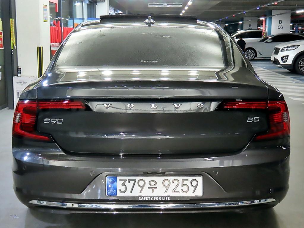 Volvo S90 - Vista 5