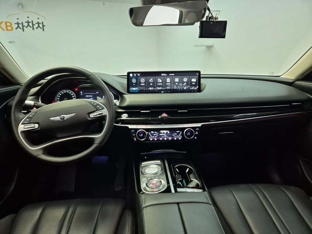 Genesis G80 - Vista 7