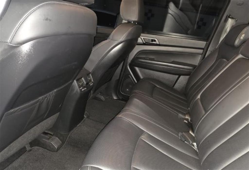 Ssangyong Rexton - Vista 6